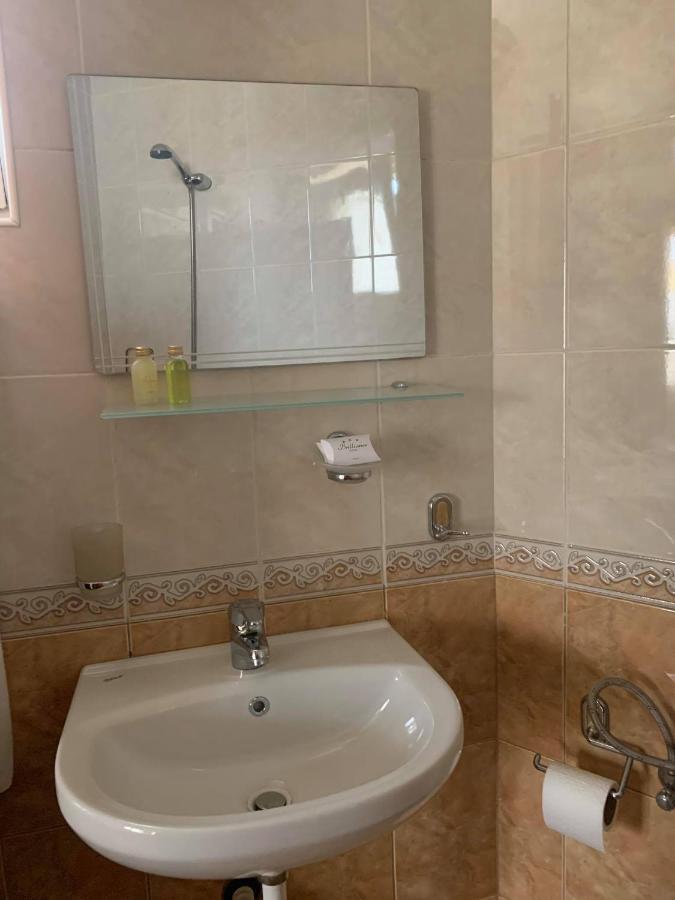 Семеен хотел Брилянс - Family Hotel Brilliance Варна Екстериор снимка